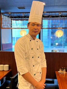 謝　勇 氏