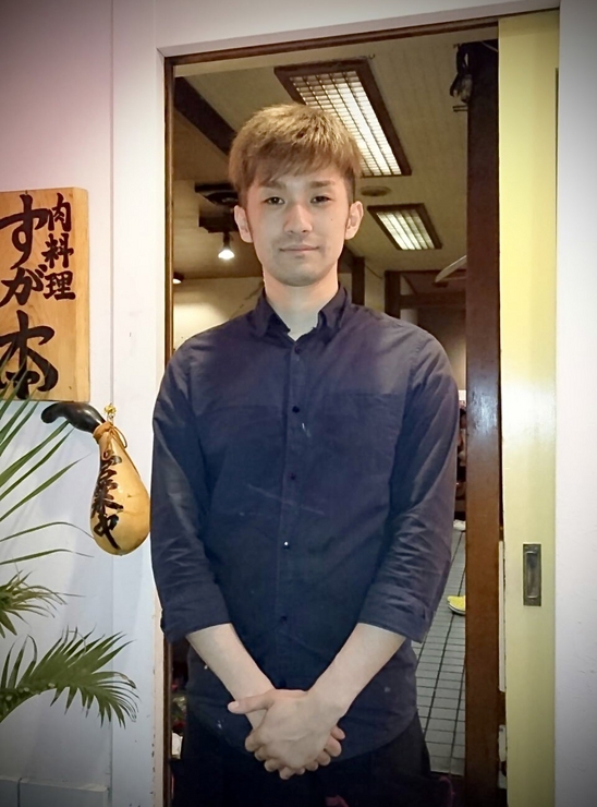 菅本　龍太郎 氏