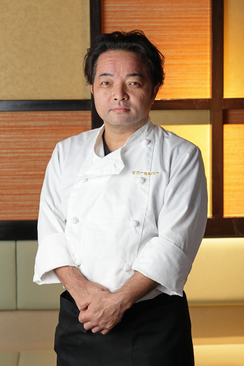 成川　毅 氏