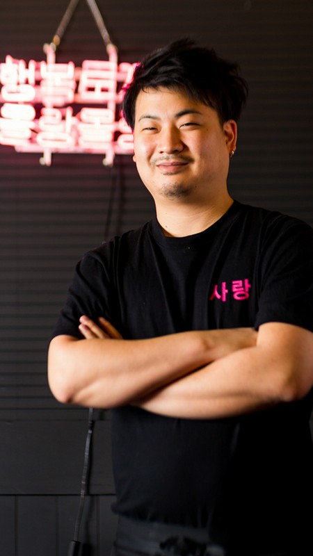横山　康裕 氏
