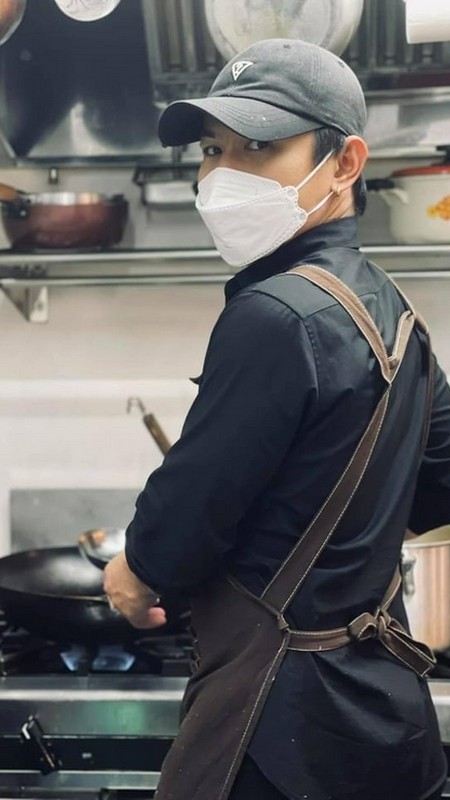ジョブ 氏