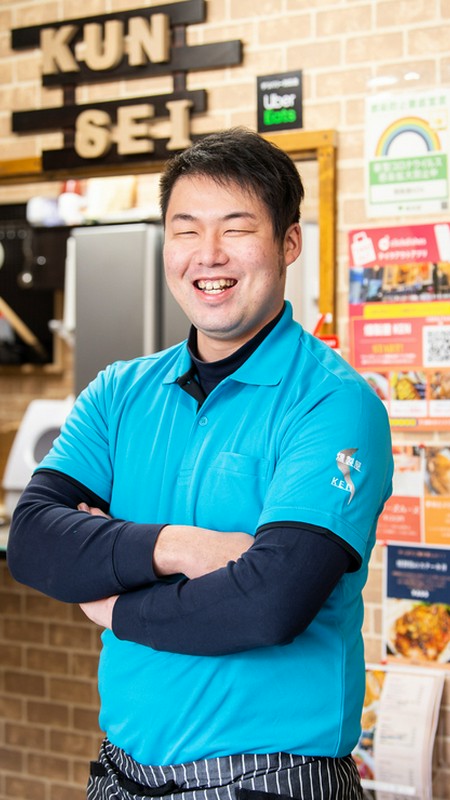 菅野　謙 氏