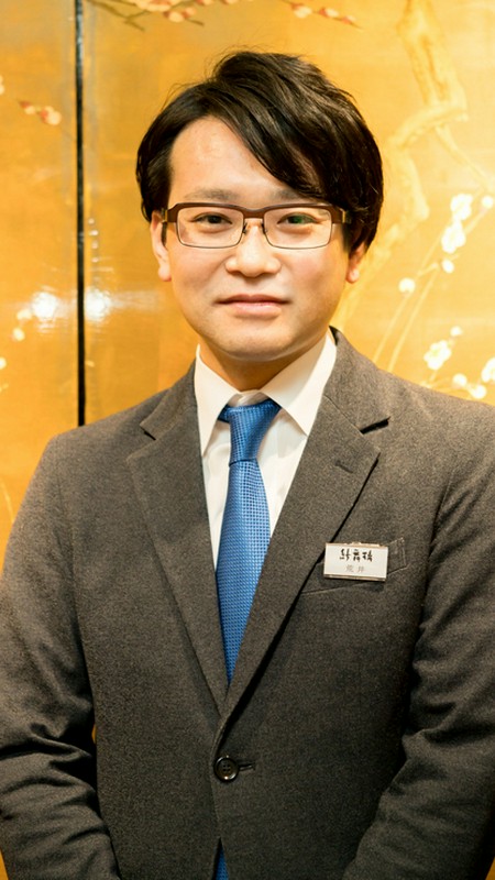 荒井　良介 氏