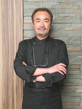 山田　友弘 氏
