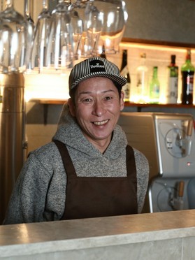 ツジシタ　ノブタカ 氏