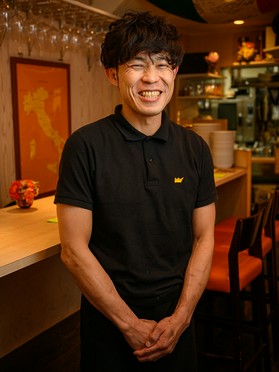 安川　賢司 氏