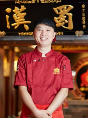 陳　明賢 氏
