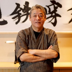 安部　憲介 氏