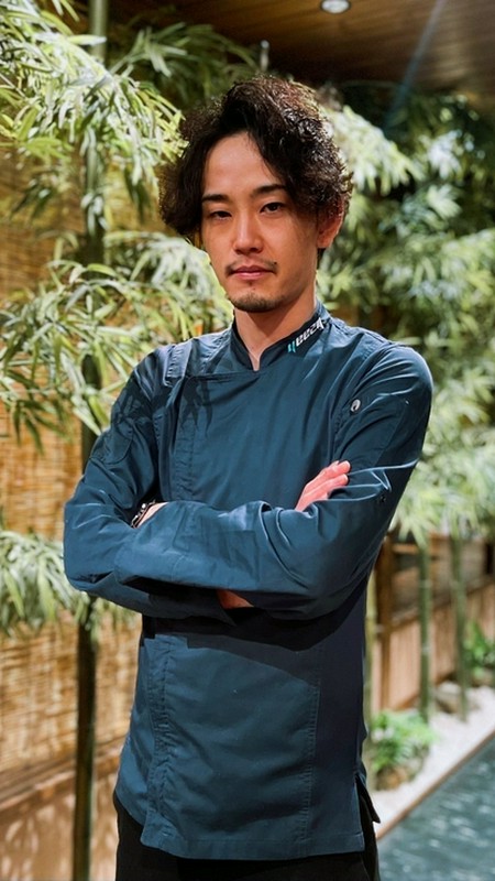 眞鍋　優太 氏