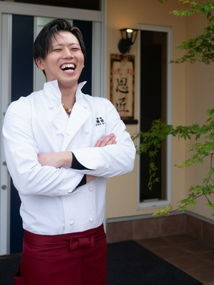 河野　滉樹 氏