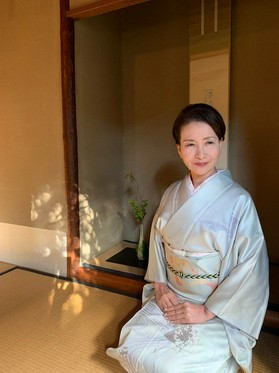 田中　峰子 氏