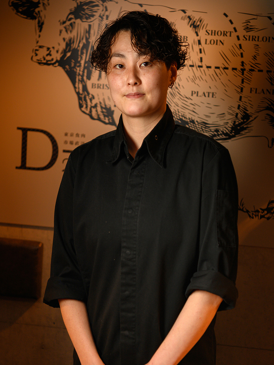 山地　夏子 氏