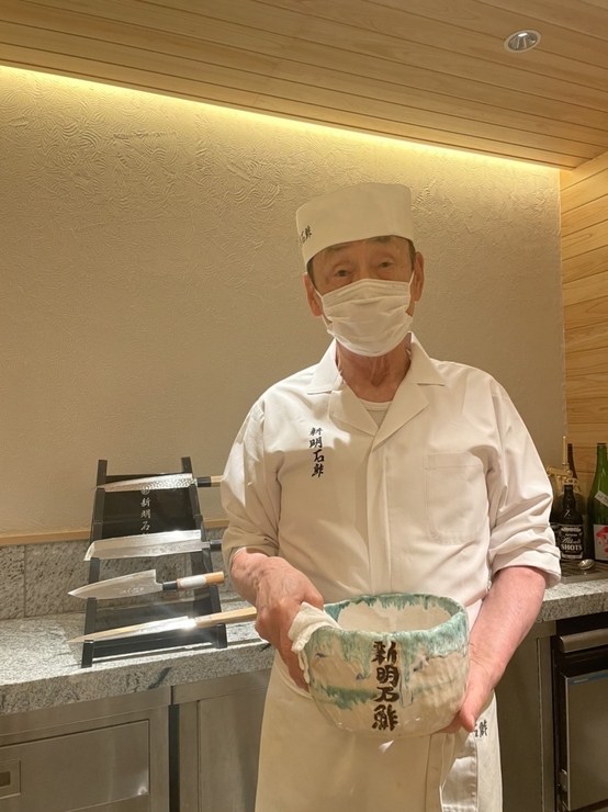 菅本　博一 氏