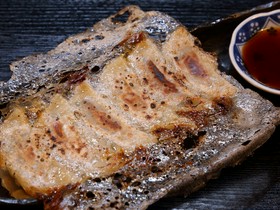 うまいもんや　つくし