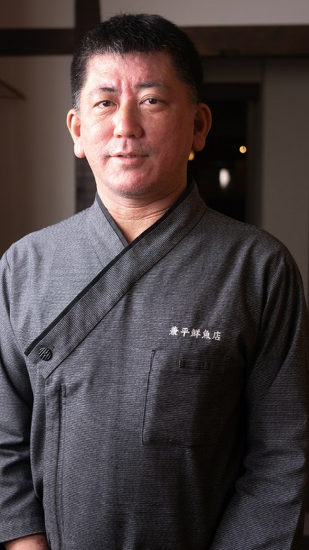 岩崎　直樹 氏