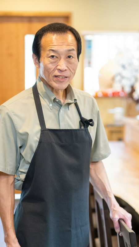 小川　喜弘 氏