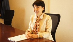ラッツリフ　芳 氏