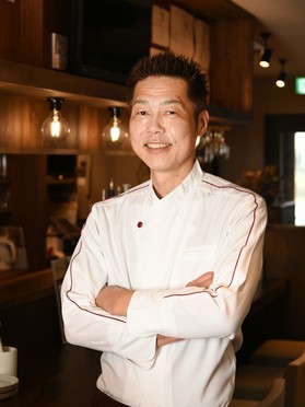 森山　もんじ 氏