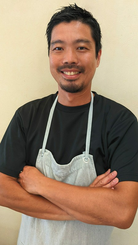 葭本　洋佑 氏