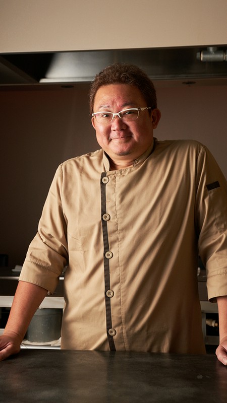 山田　奈央 氏
