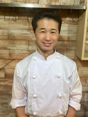 森田　敏治   氏