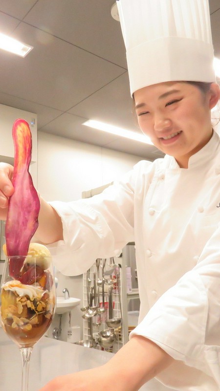 野村　明子　 氏