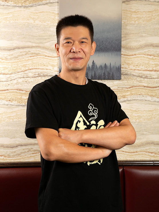 馬　海洋 氏