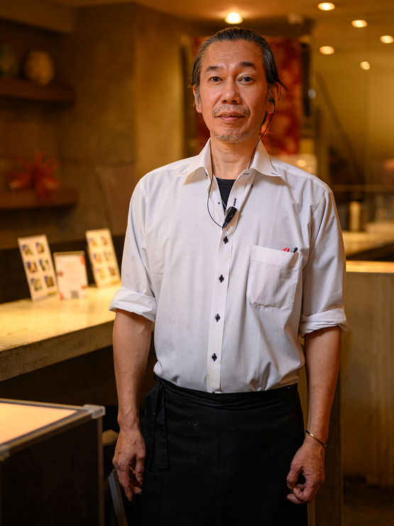 鷲尾　力人 氏