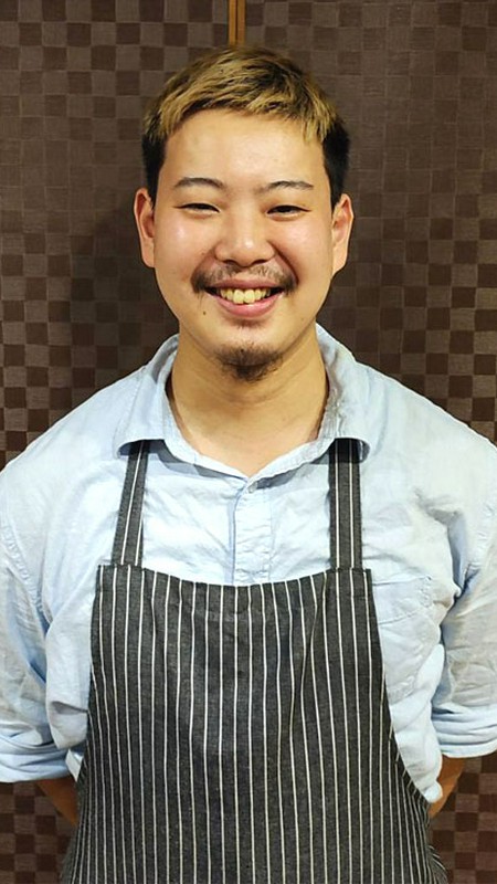 飯田　健人 氏