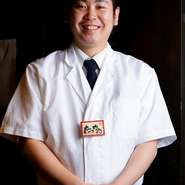 横川　達也 氏