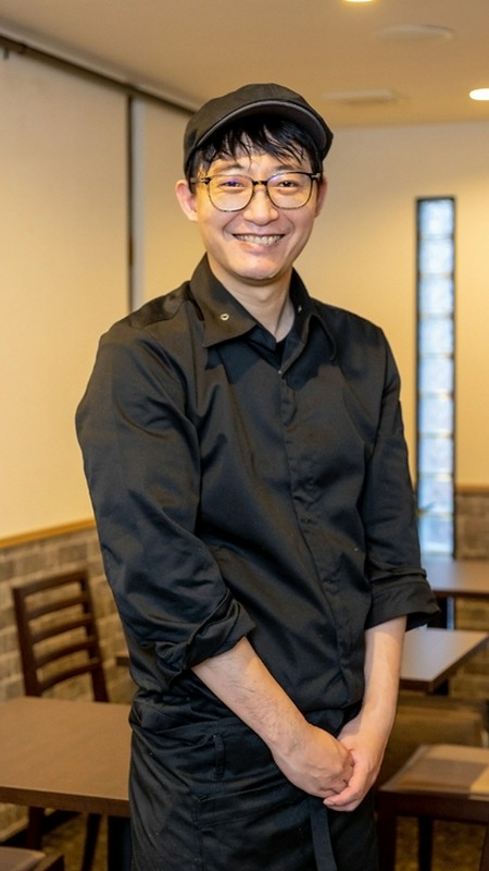 板倉　悠太 氏