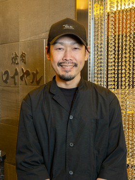横田　工 氏