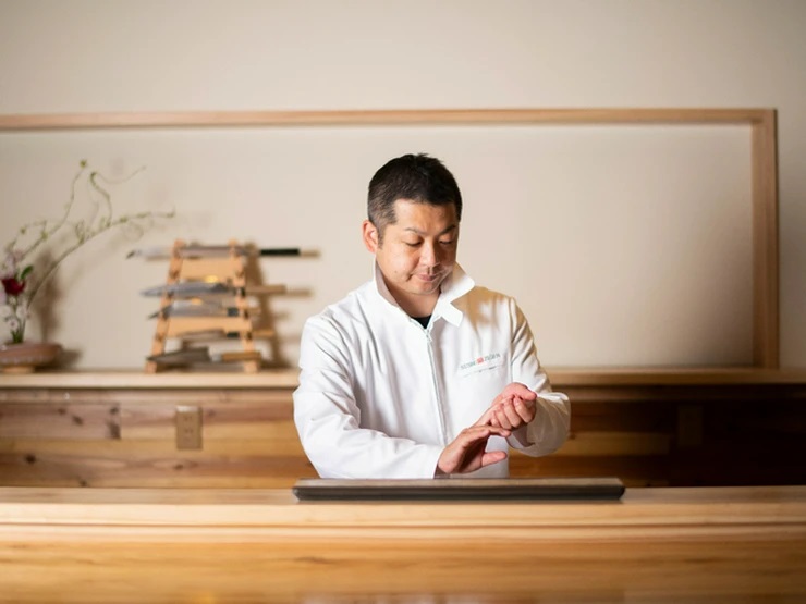 川原　雅明 氏