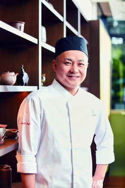 大久保　将史 氏