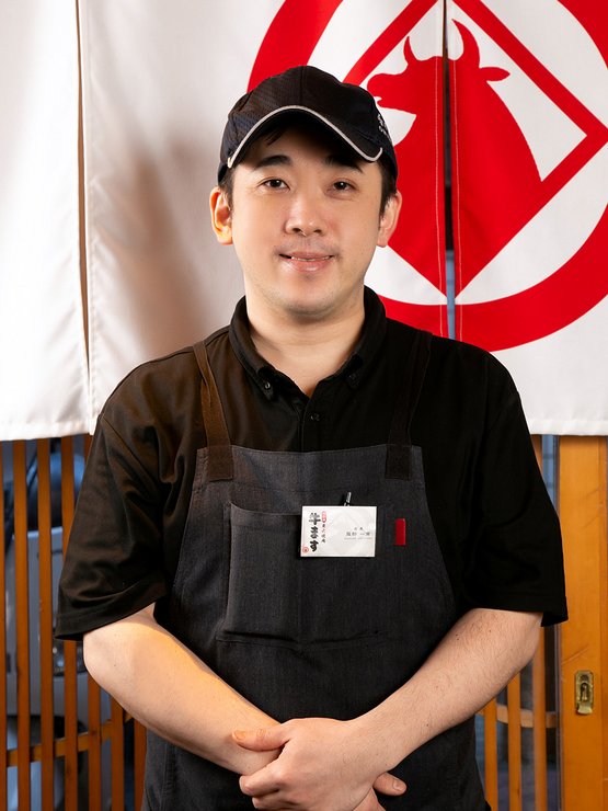 服部　一甫 氏