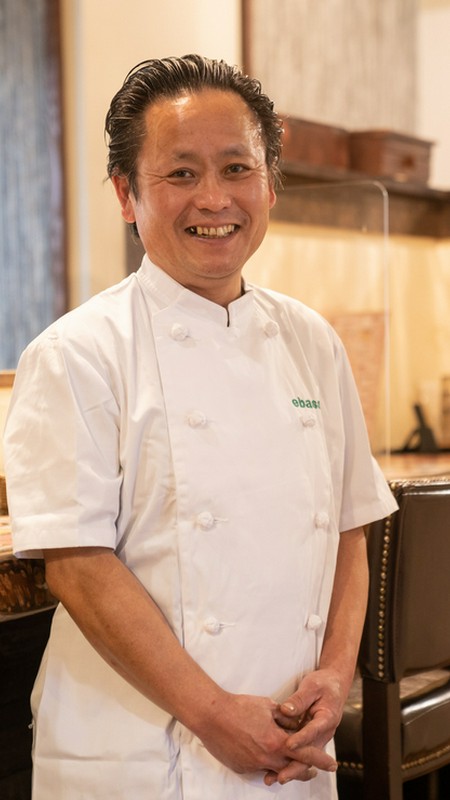 山崎　浩 氏