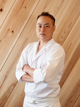 宇江城　喜尊 氏