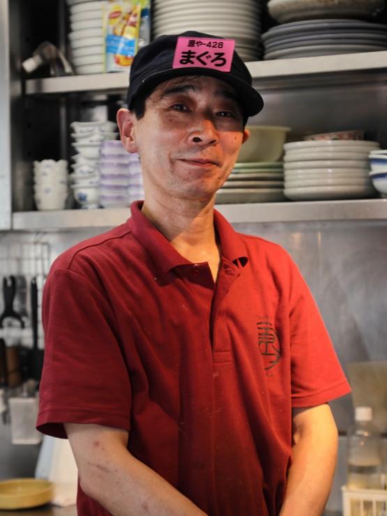 小川　謙一 氏
