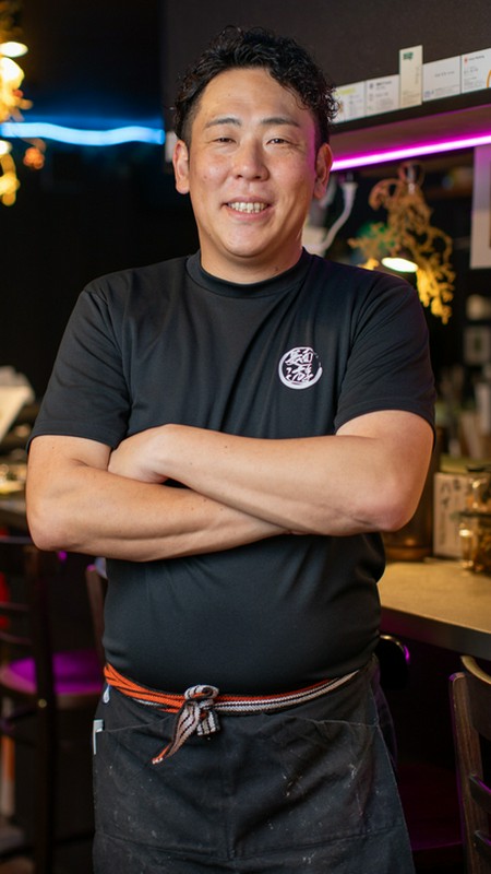 岩満　嵩介 氏