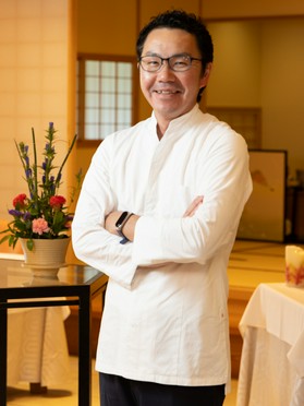 山本　晋平 氏