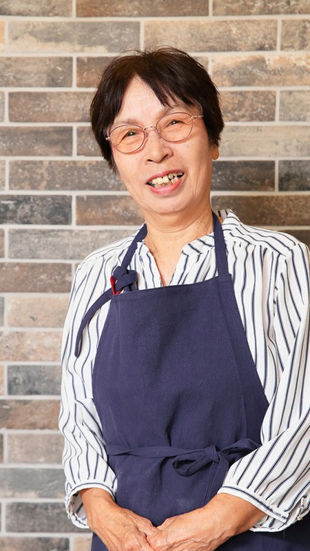 中西　愛子 氏