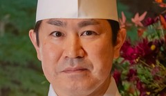 甲斐　啓介 氏