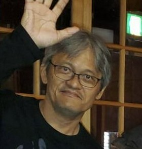 平松　学 氏