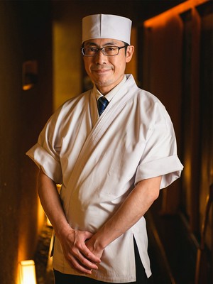 飯倉　健二　 氏