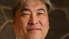 津田　猛 氏
