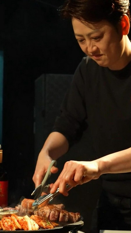 豊川　美陽 氏