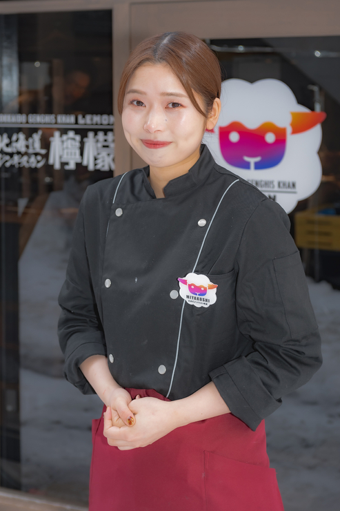 宮越　瑠花 氏