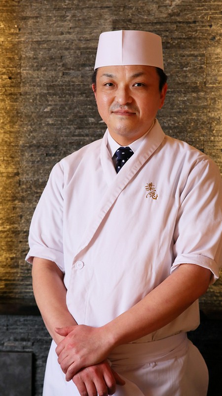 鈴木　直哉 氏