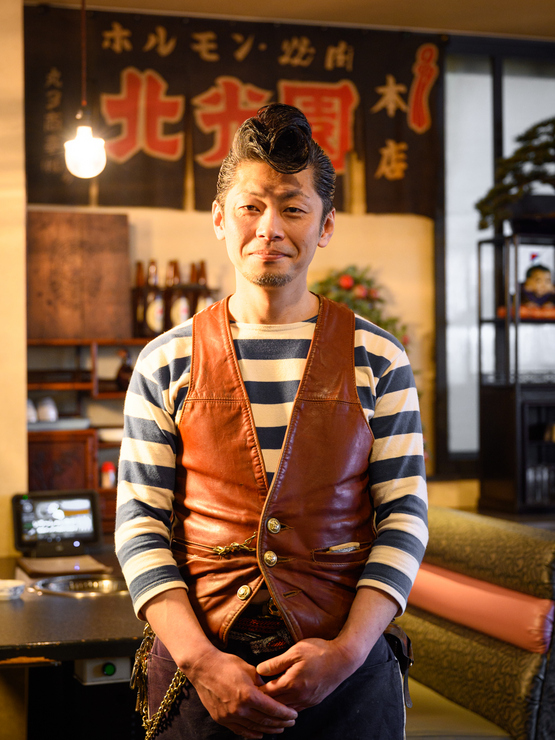 金　且竜 氏