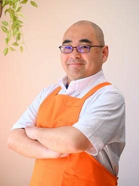 檜山　研 氏